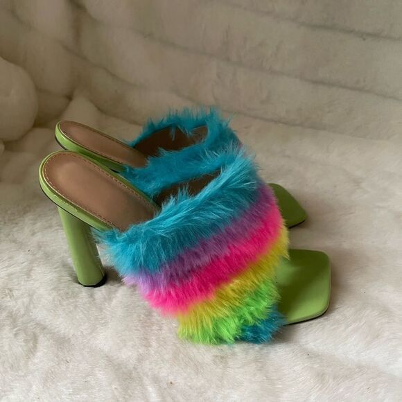 Green with multi color furry slip on heels sandals square toe EUR size 42 - Picture 1 of 9